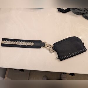 Lululemon Black Clippable Card Pouch With Never Lost Reflective Keychain